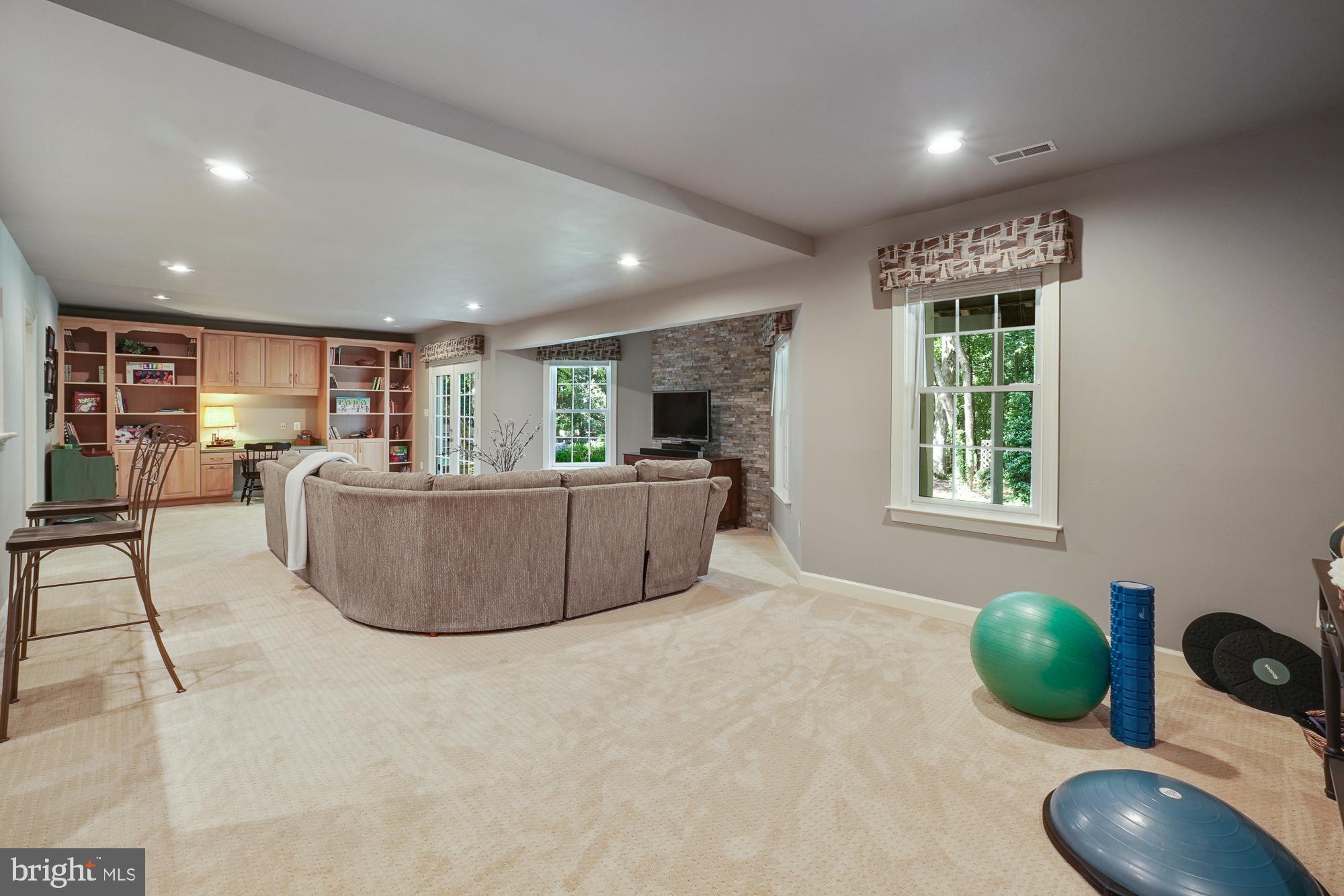 18 Hackett Court Poolesville, MD 20837 - Photo 60 of 82 Room for pool or ping-pong!