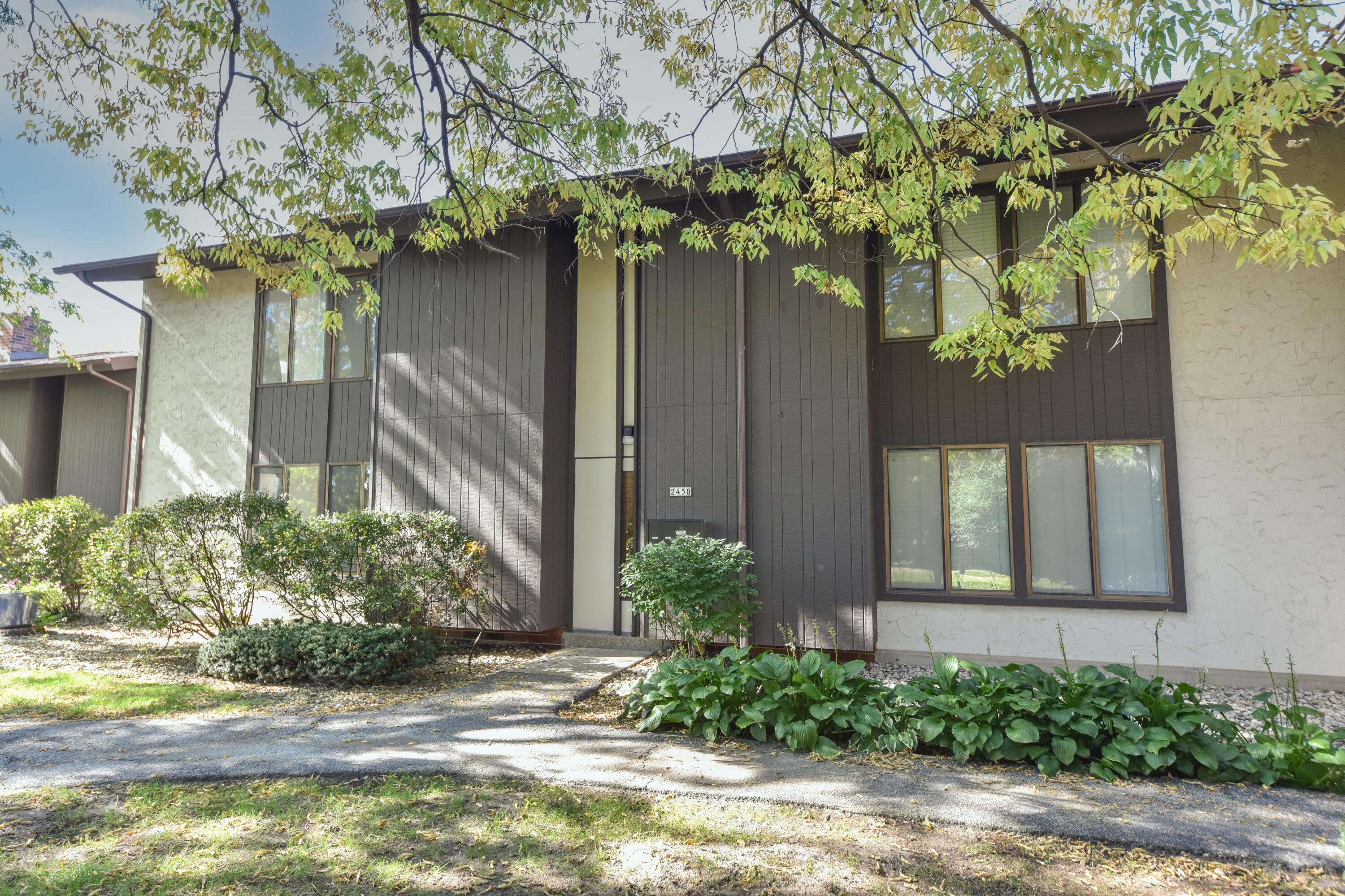 2450 Good Hope Road, Unit 49 Glendale, WI 53209 - Photo 1 of 27 Condo