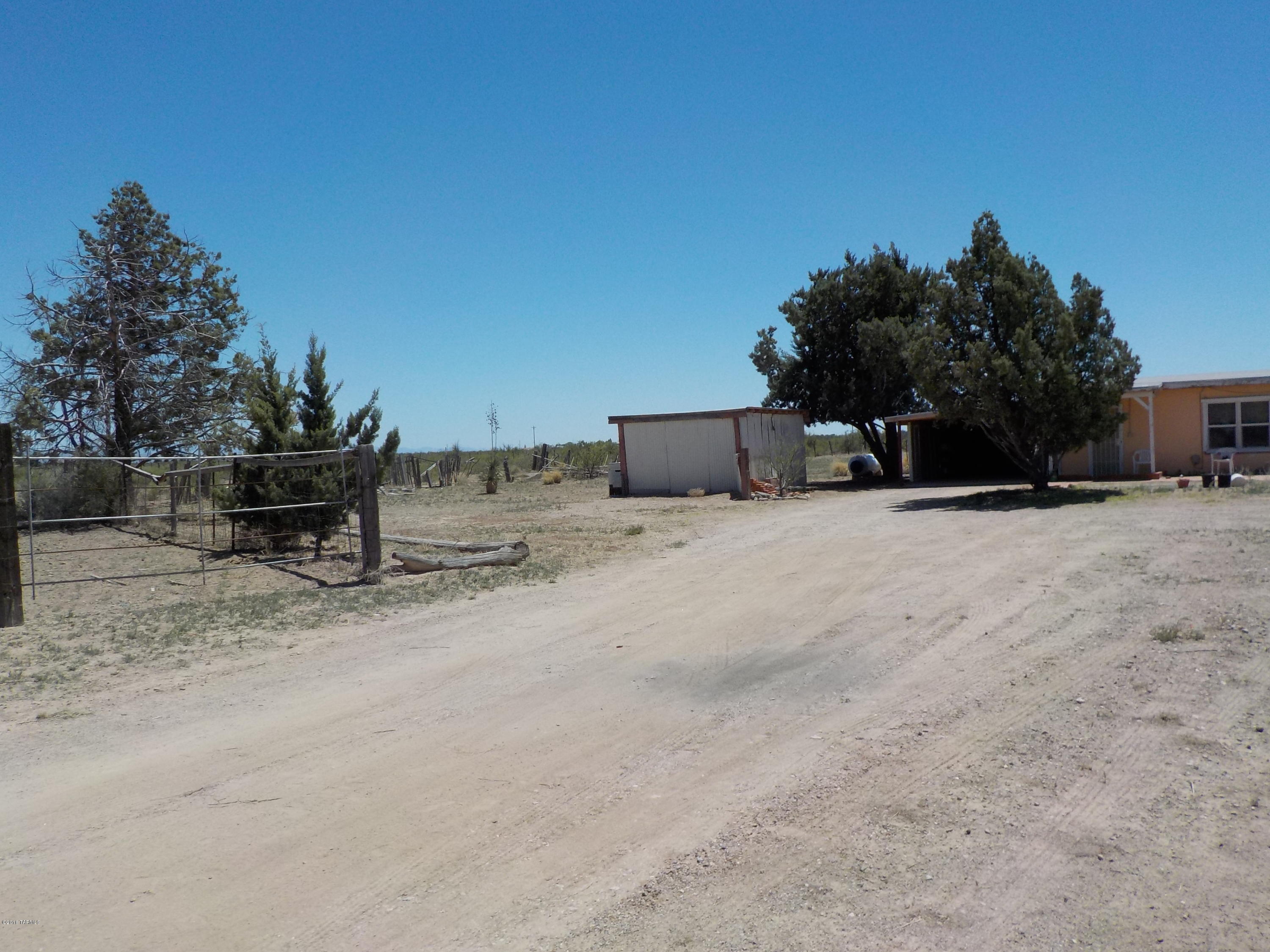 3333 West Saguaro Road Willcox, AZ 85643 - Photo 2 of 14