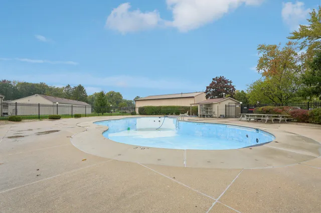 $176,900 | W170N11573 Armada Drive, Germantown, WI 53022