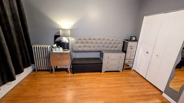 $199,900 | 3707 West Cullom Avenue, Unit 1, Chicago, IL 60618