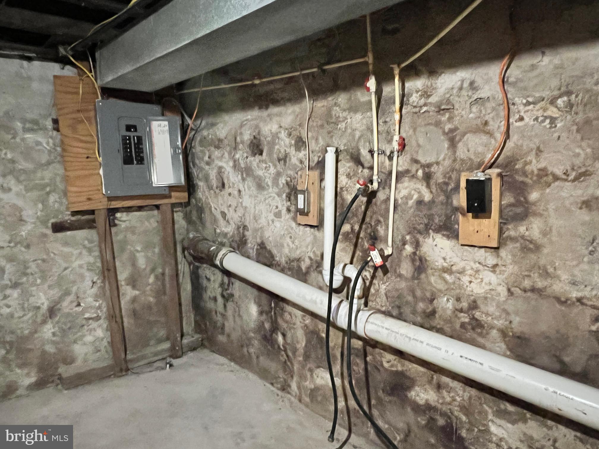 2516 West Seybert Street Philadelphia, PA 19121 - Photo 10 of 11 a bathroom with a shower and a sink