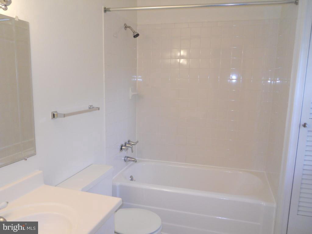 1717 Circle Road Towson, MD 21204 - Photo 14 of 19 2nd floor hall bath