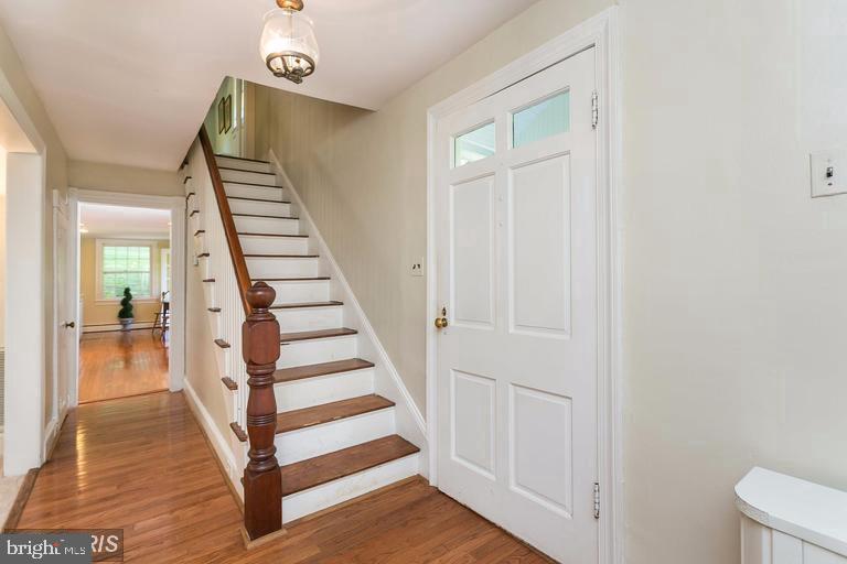 1717 Circle Road Towson, MD 21204 - Photo 2 of 19