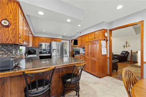 $369,000 | 1611 Northeast Duchess Drive, Lee's Summit, MO 64086