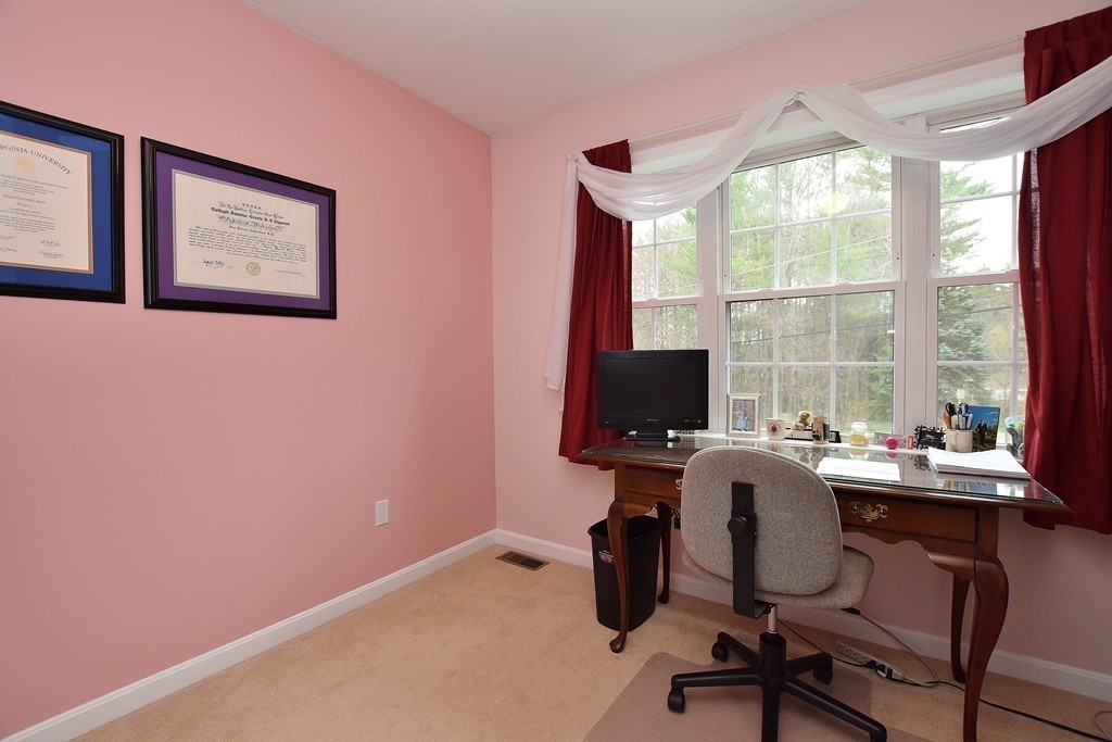 2 Champeaux Road Sturbridge, MA 01518 - Photo 15 of 30