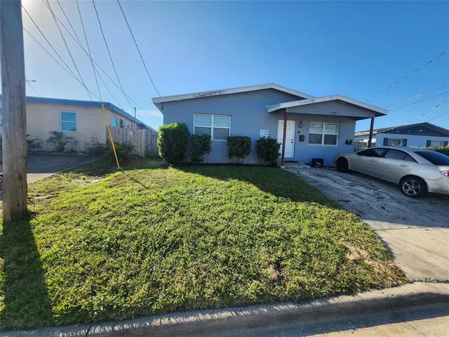 $459,900 | 1133 West 28th Street, West Palm Beach, FL 33404