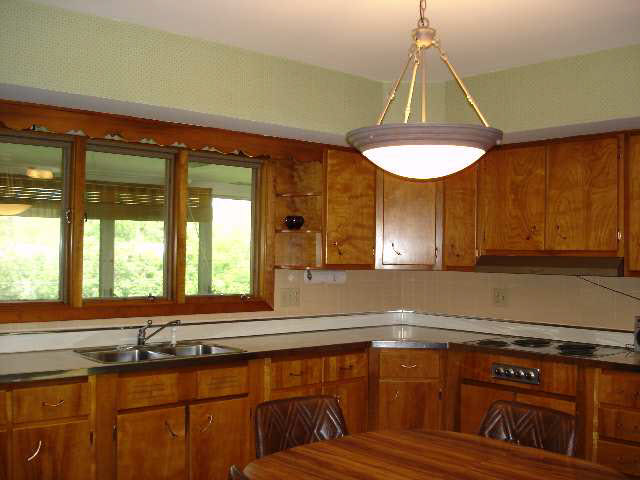 1207 North Winthrop Road Muncie, IN 47304 - Photo 3 of 9