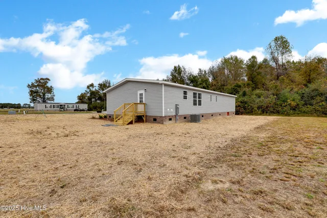 $268,000 | 134 Sand Ridge Drive, Beulaville, NC 28518