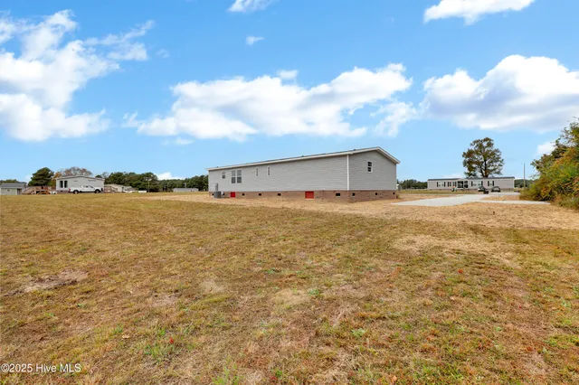 $268,000 | 134 Sand Ridge Drive, Beulaville, NC 28518