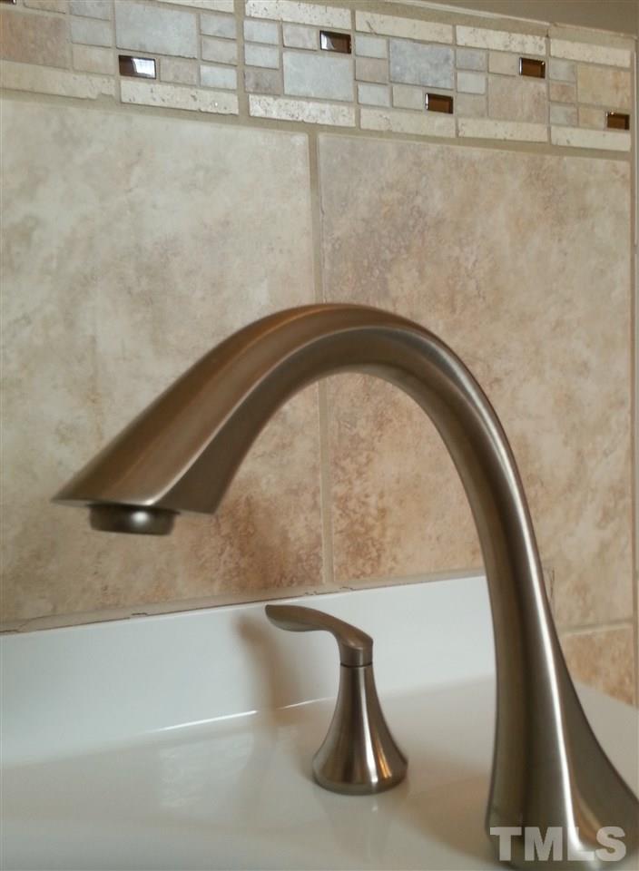 10131 Lynnberry Place Raleigh, NC 27617 - Photo 20 of 25 Gallery Image 20