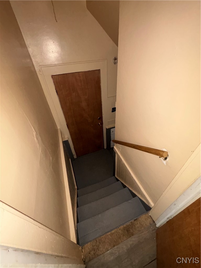 609 West Colvin Street Syracuse, NY 13205 - Photo 11 of 24