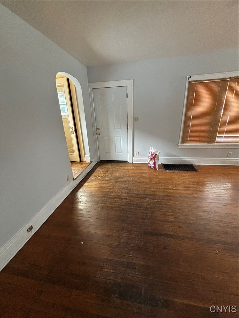 609 West Colvin Street Syracuse, NY 13205 - Photo 15 of 24