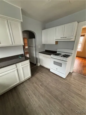 $100,000 | 609 West Colvin Street, Syracuse, NY 13205