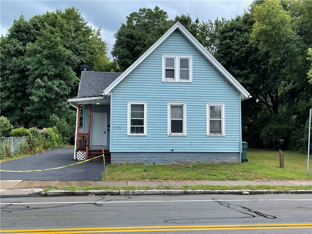 135 Ave D Rochester, NY 14621 - Photo 1 of 1