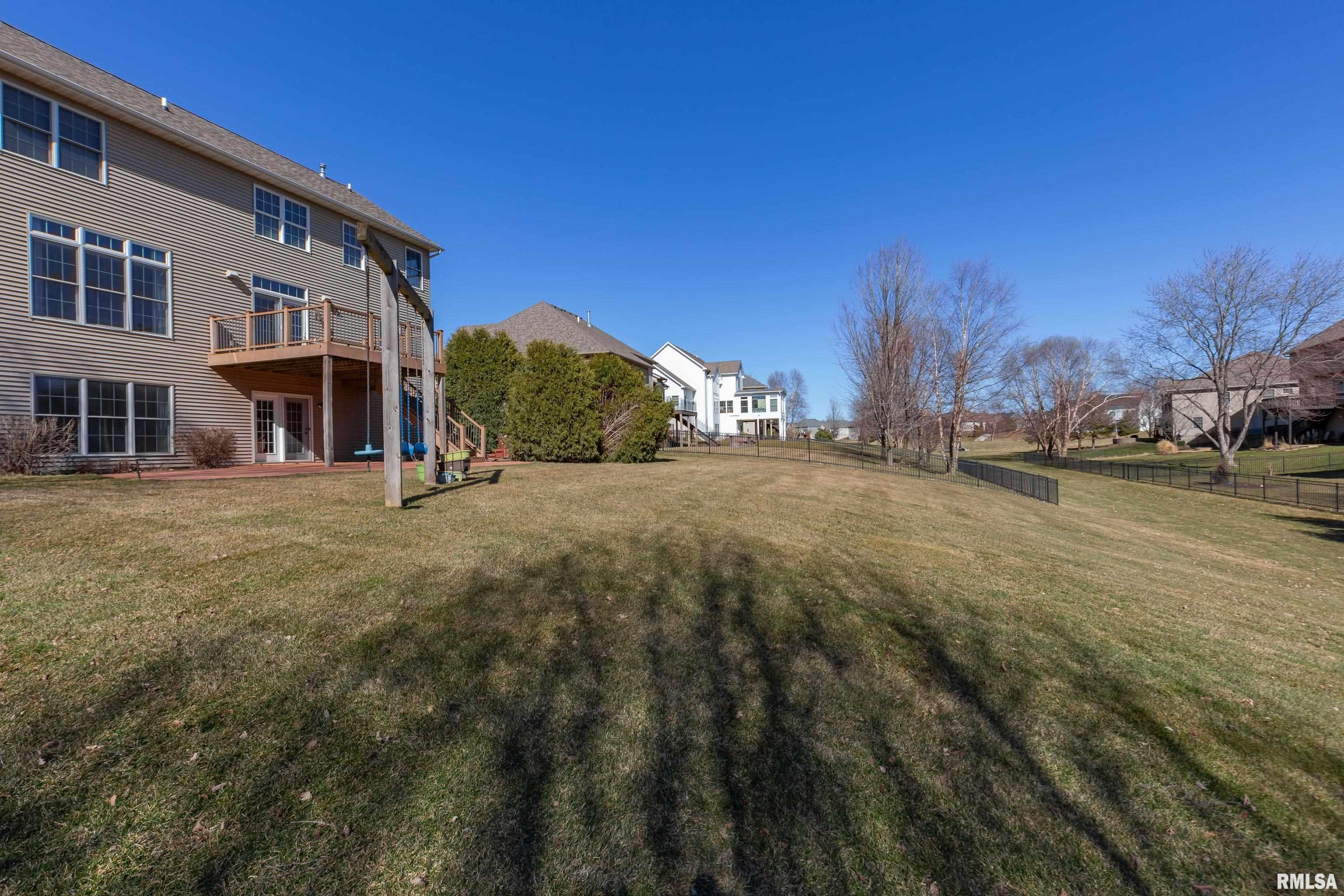 3211 Westminster Road Bettendorf, IA 52722 - Photo 11 of 47 Gallery Image 11