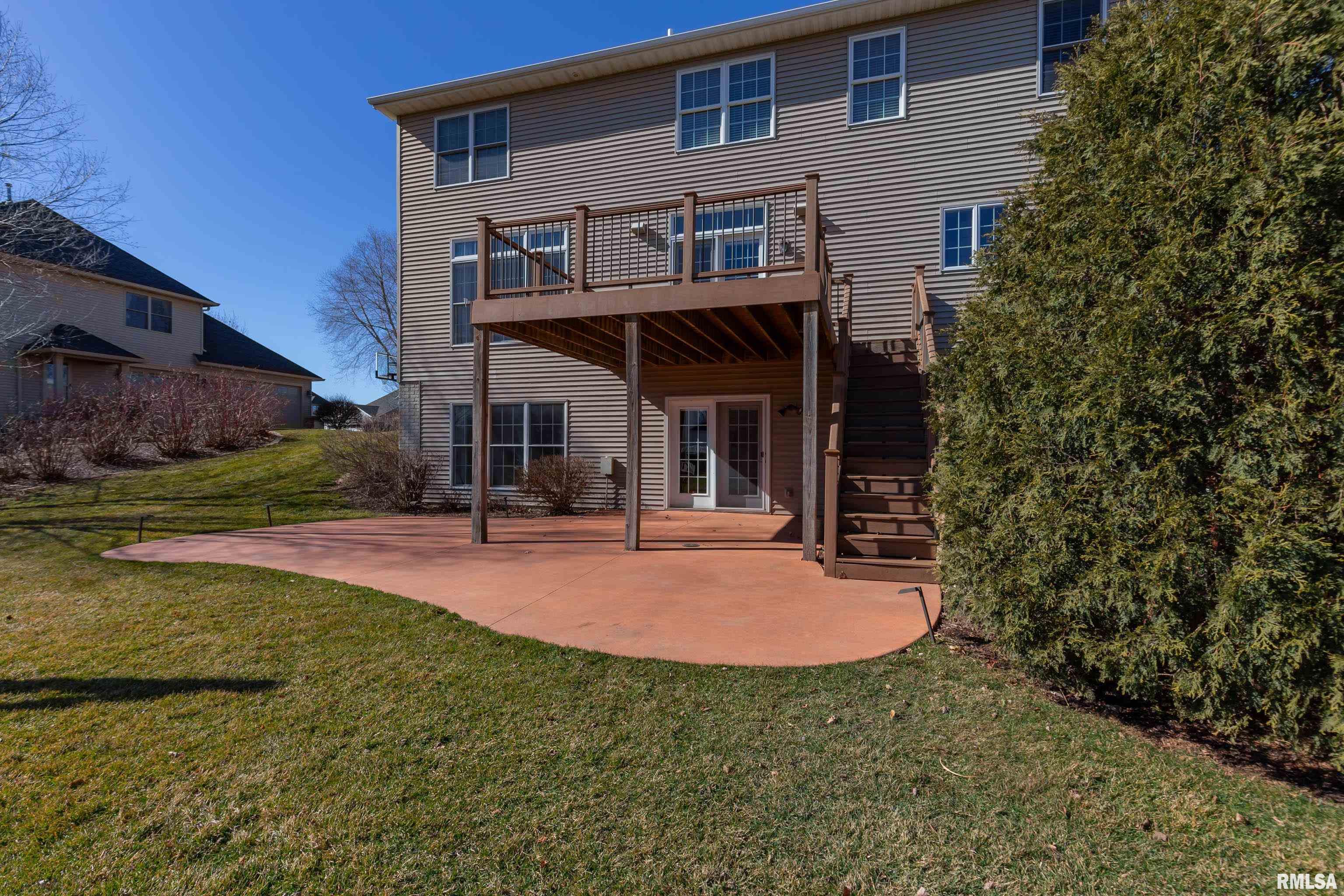 3211 Westminster Road Bettendorf, IA 52722 - Photo 12 of 47 Gallery Image 12