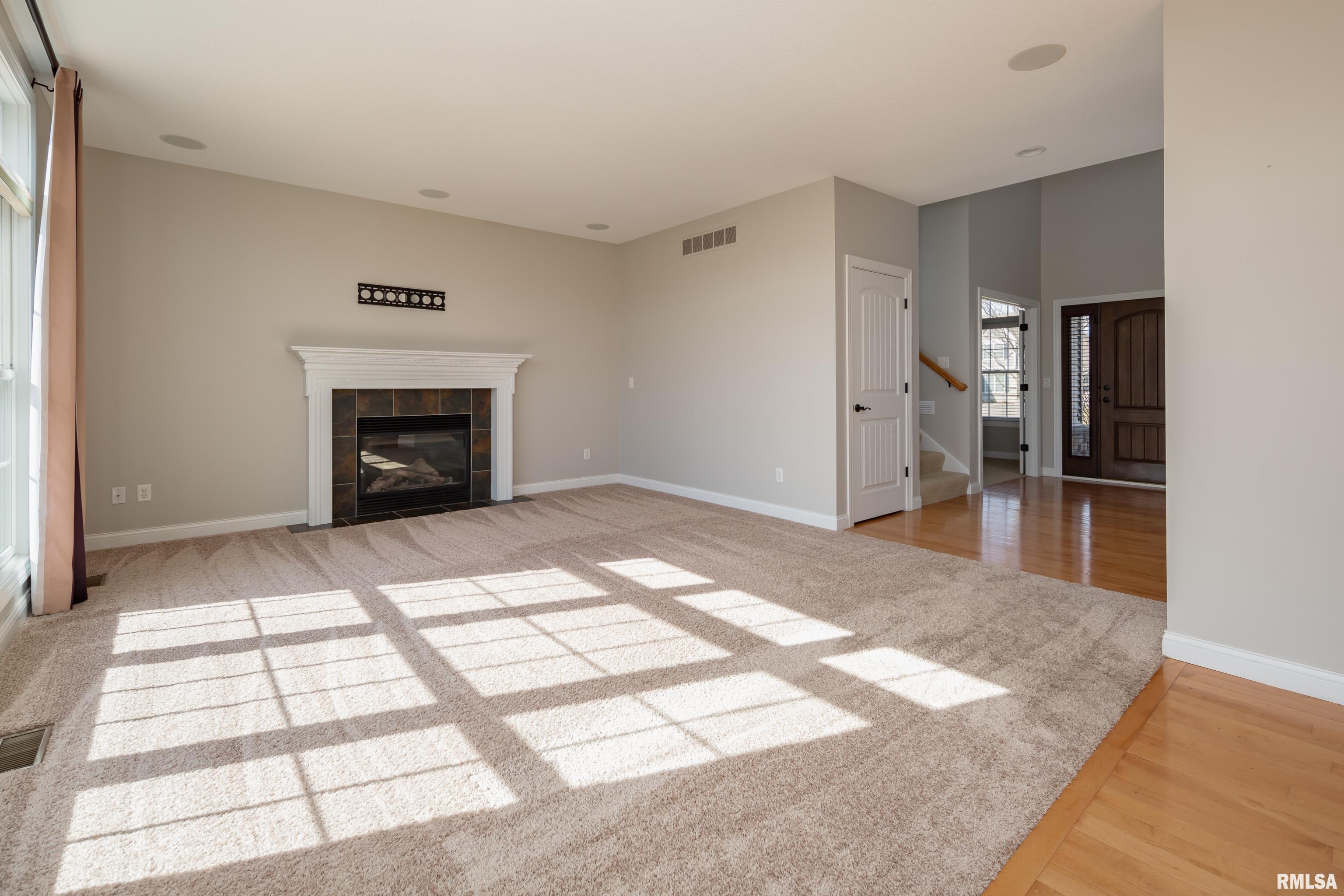 3211 Westminster Road Bettendorf, IA 52722 - Photo 14 of 47 Gallery Image 14