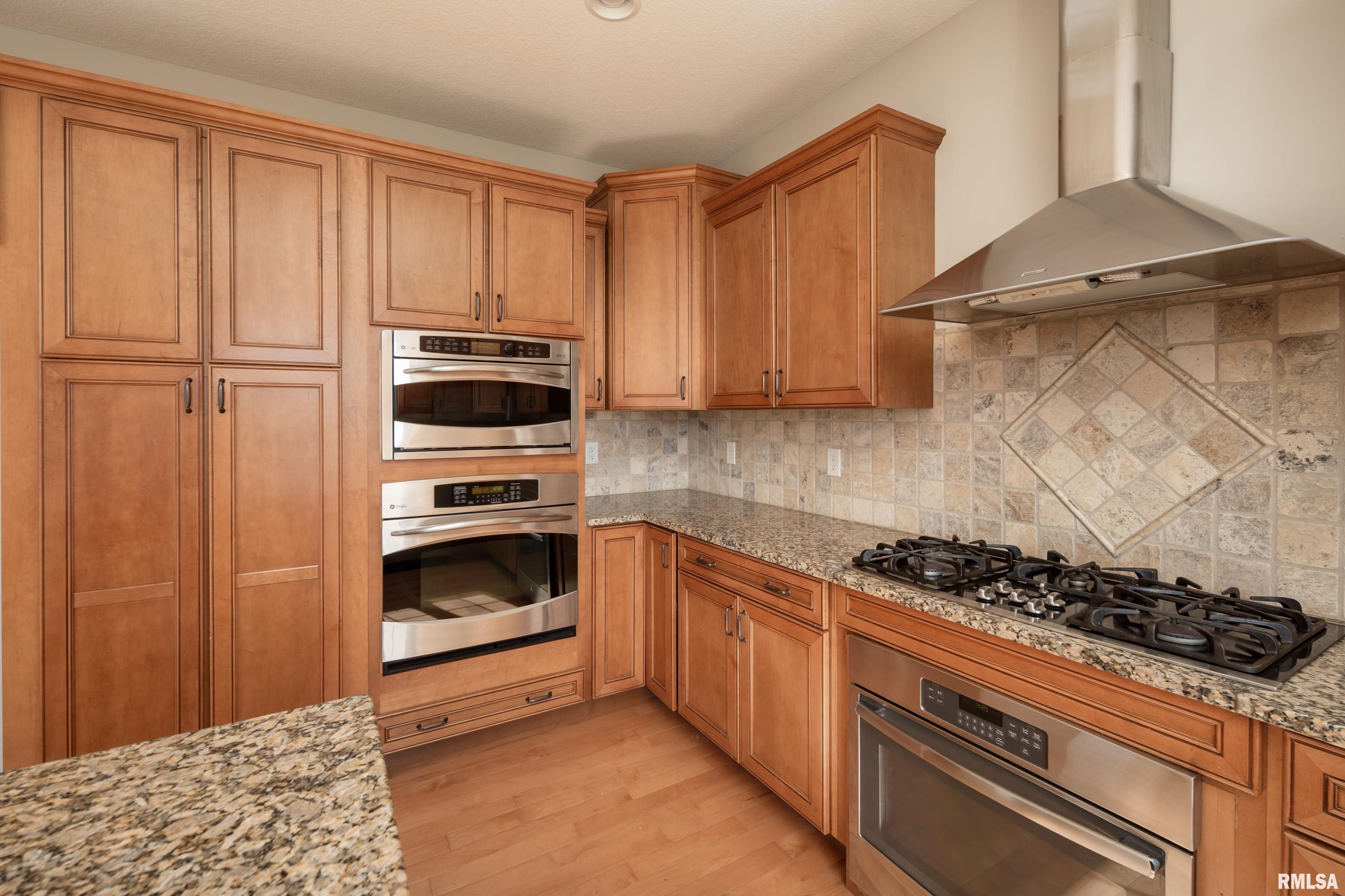 3211 Westminster Road Bettendorf, IA 52722 - Photo 21 of 47 Gallery Image 21
