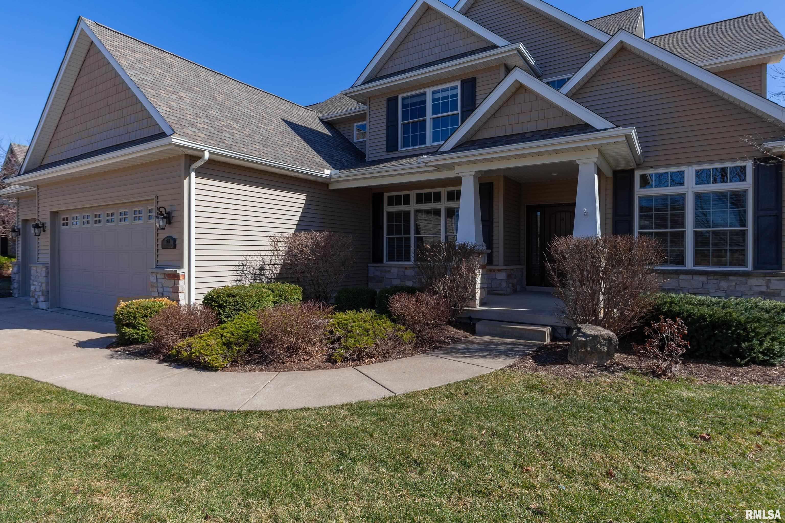 3211 Westminster Road Bettendorf, IA 52722 - Photo 3 of 47 Gallery Image 3