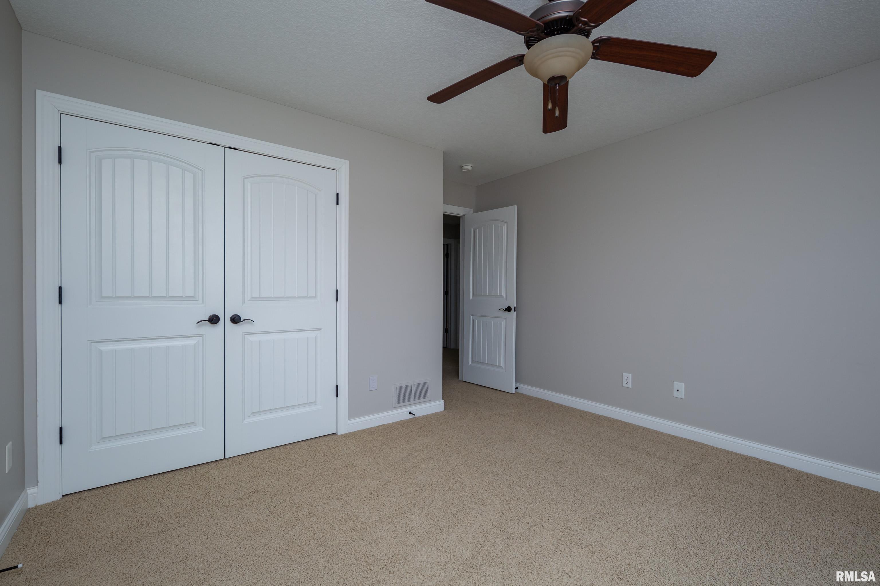 3211 Westminster Road Bettendorf, IA 52722 - Photo 35 of 47 Gallery Image 35