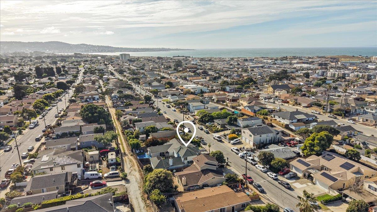 1282 Hamilton Avenue Seaside, CA 93955 - Photo 35 of 45 an aerial view of multiple house