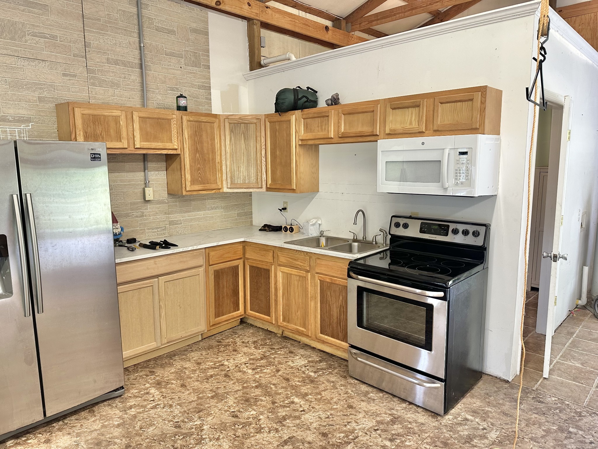 1048 Reese Road Bethpage, TN 37022 - Photo 3 of 9 Gallery Image 3
