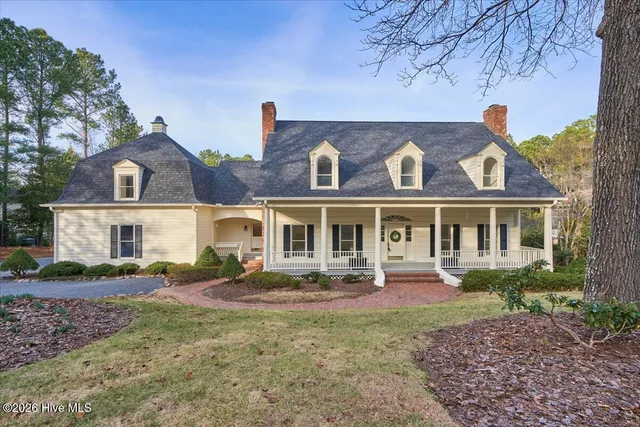 $1,250,000 | 12 Lochdon Court, Pinehurst, NC 28374