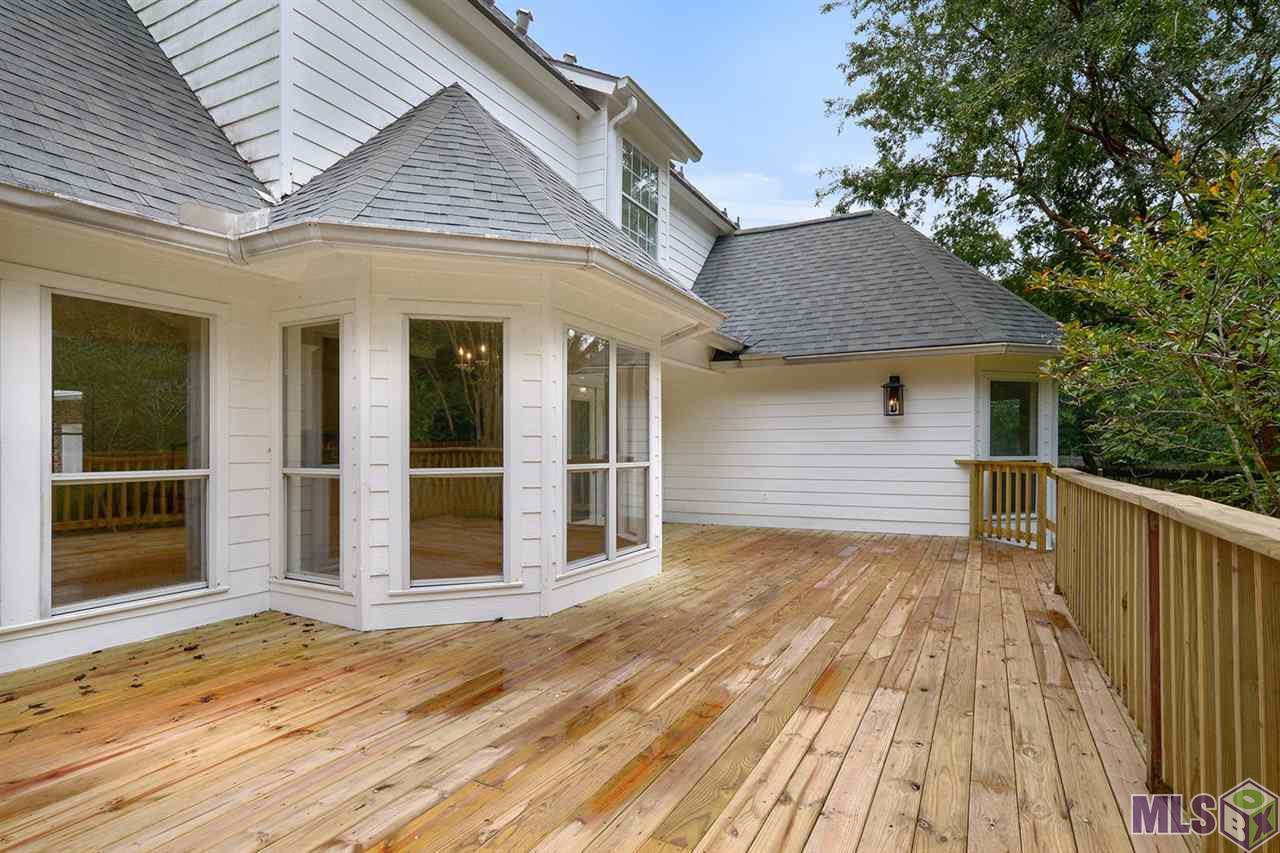 3241 Woodland Ridge Boulevard Baton Rouge, LA 70816 - Photo 5 of 21 Deck