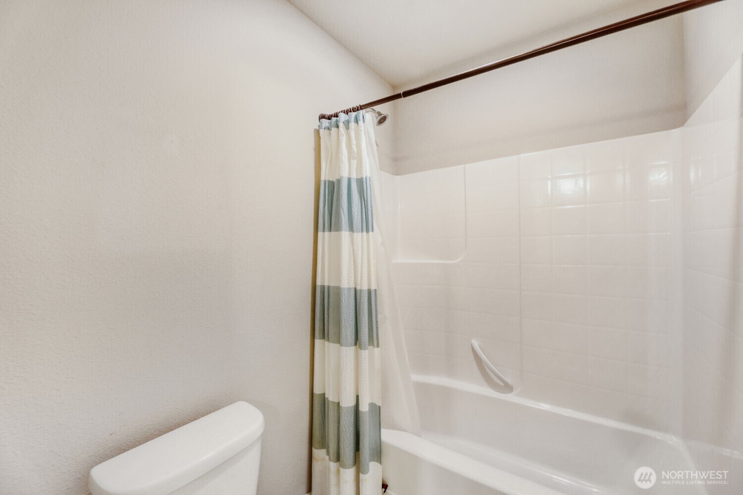 18623 39th Drive Southeast Bothell, WA 98012 - Photo 29 of 33