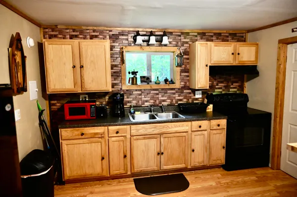 $299,500 | 140 Highway 16B, Ossipee, NH 03814