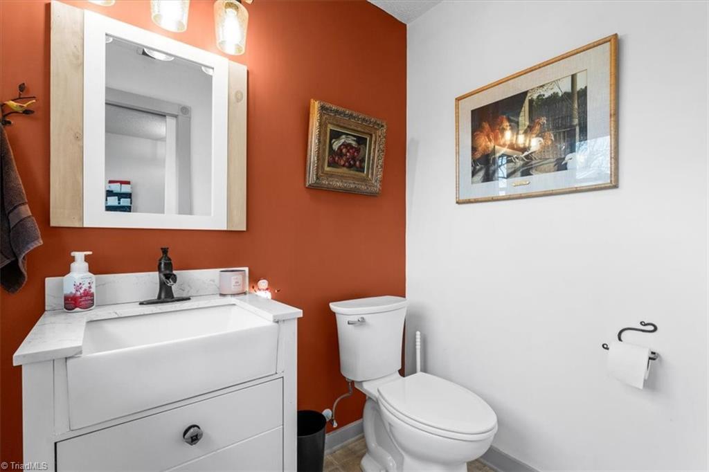 263 Providence Church Road Randleman, NC 27317 - Photo 21 of 41 Gallery Image 21