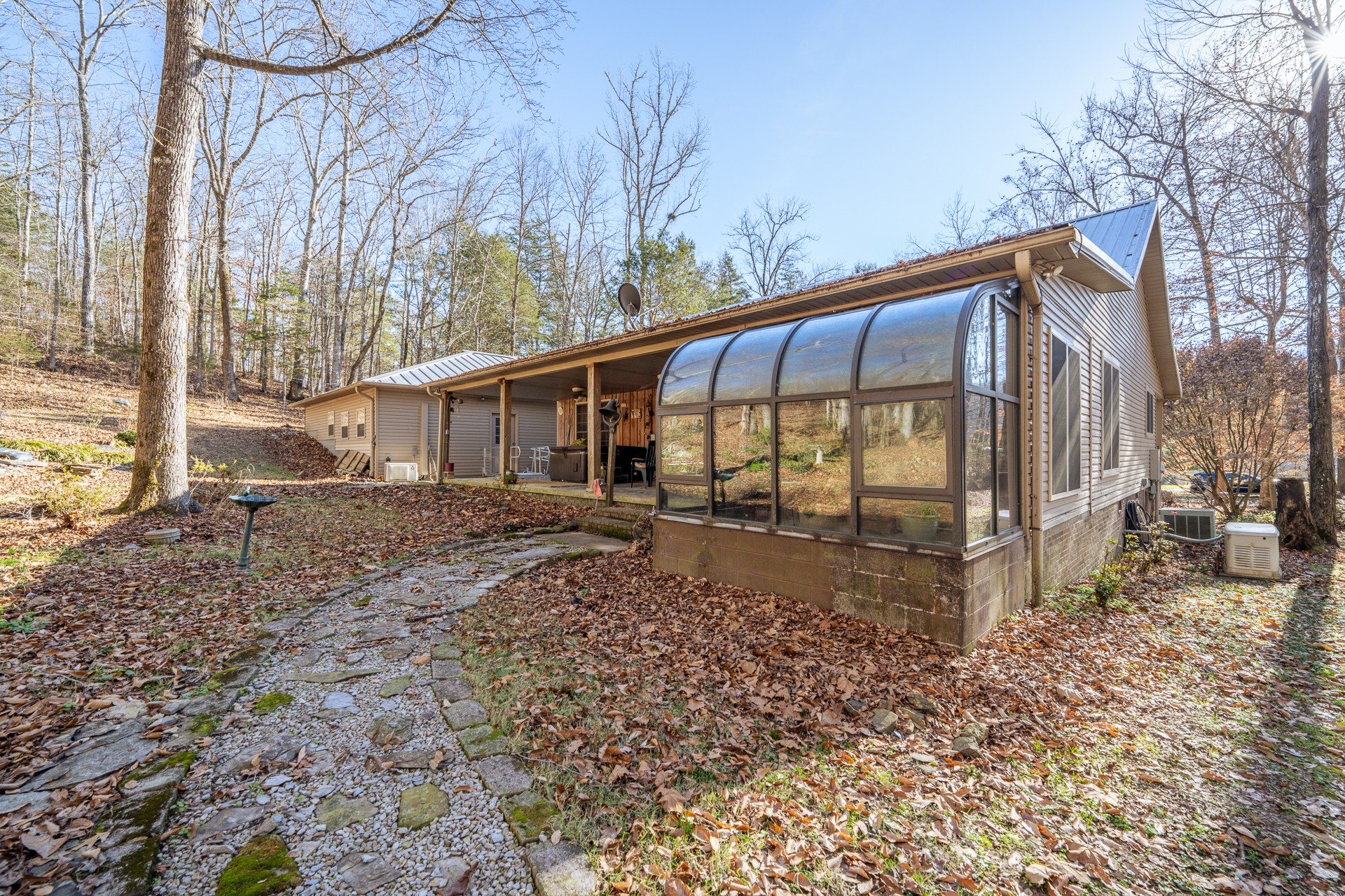 1934 Hog Creek Road Waynesboro, TN 38485 - Photo 3 of 87