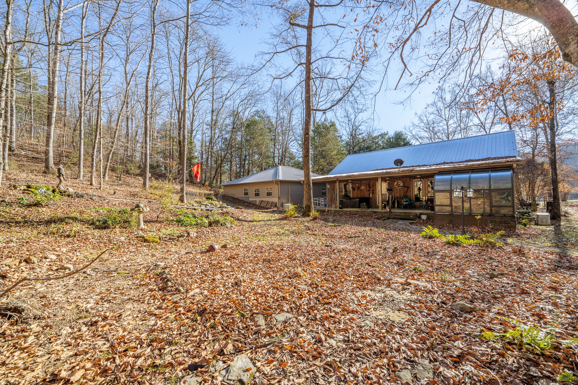 1934 Hog Creek Road Waynesboro, TN 38485 - Photo 4 of 87