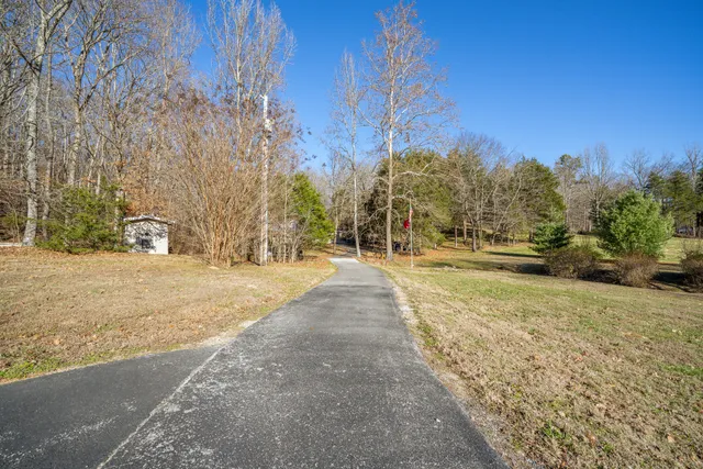 $365,000 | 1934 Hog Creek Road, Waynesboro, TN 38485