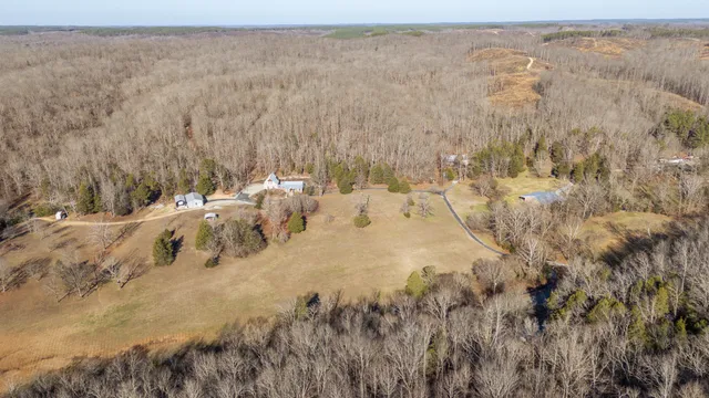 $365,000 | 1934 Hog Creek Road, Waynesboro, TN 38485