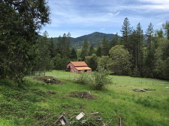 5482 Pleasant Creek Road Rogue River, OR 97537 - Photo 8 of 25 IMG_6301