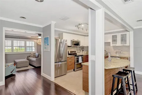 $2,500,000 | 1894 Loma Linda Street, Sarasota, FL 34239