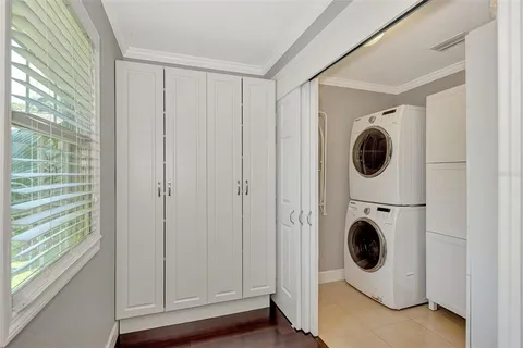 $2,500,000 | 1894 Loma Linda Street, Sarasota, FL 34239