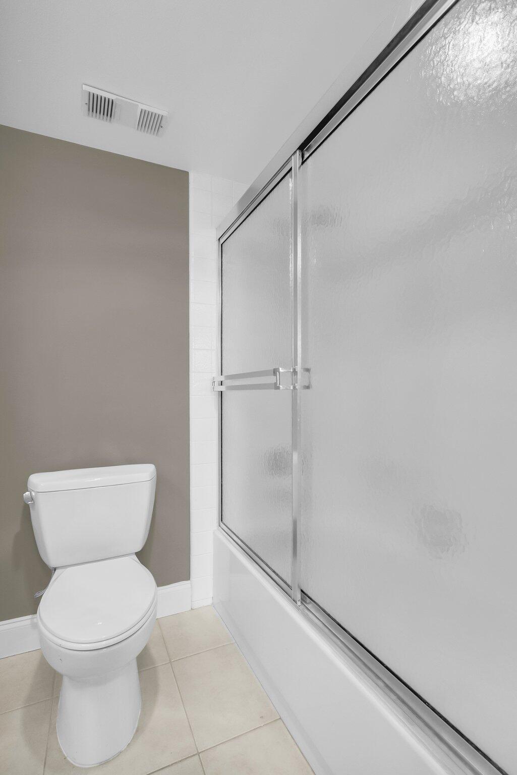 6895 Willow Wood Drive, Unit 1023 Boca Raton, FL 33434 - Photo 20 of 69 20-web-or-mls-DSC_0251