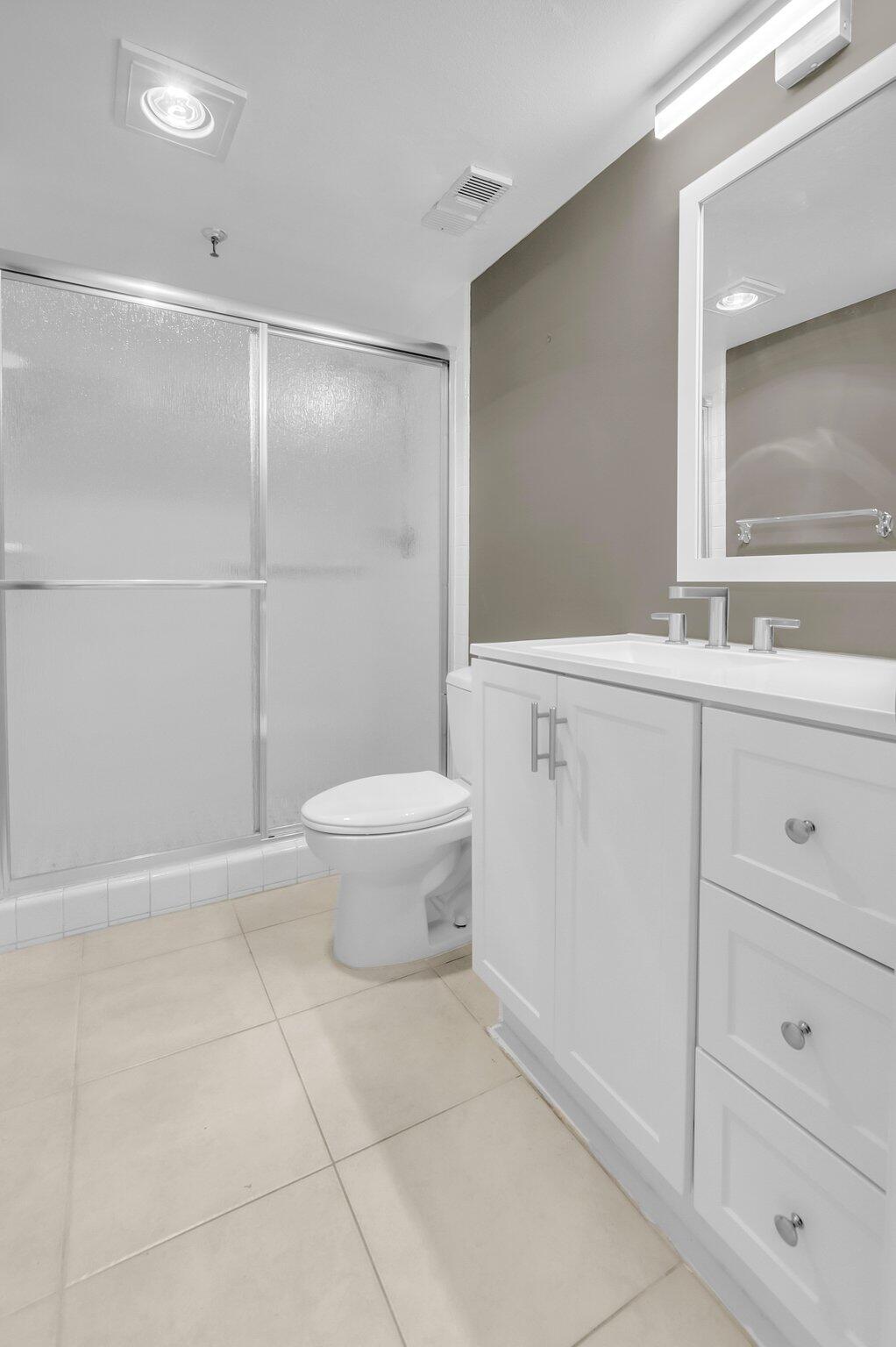 6895 Willow Wood Drive, Unit 1023 Boca Raton, FL 33434 - Photo 25 of 69 25-web-or-mls-DSC_0296
