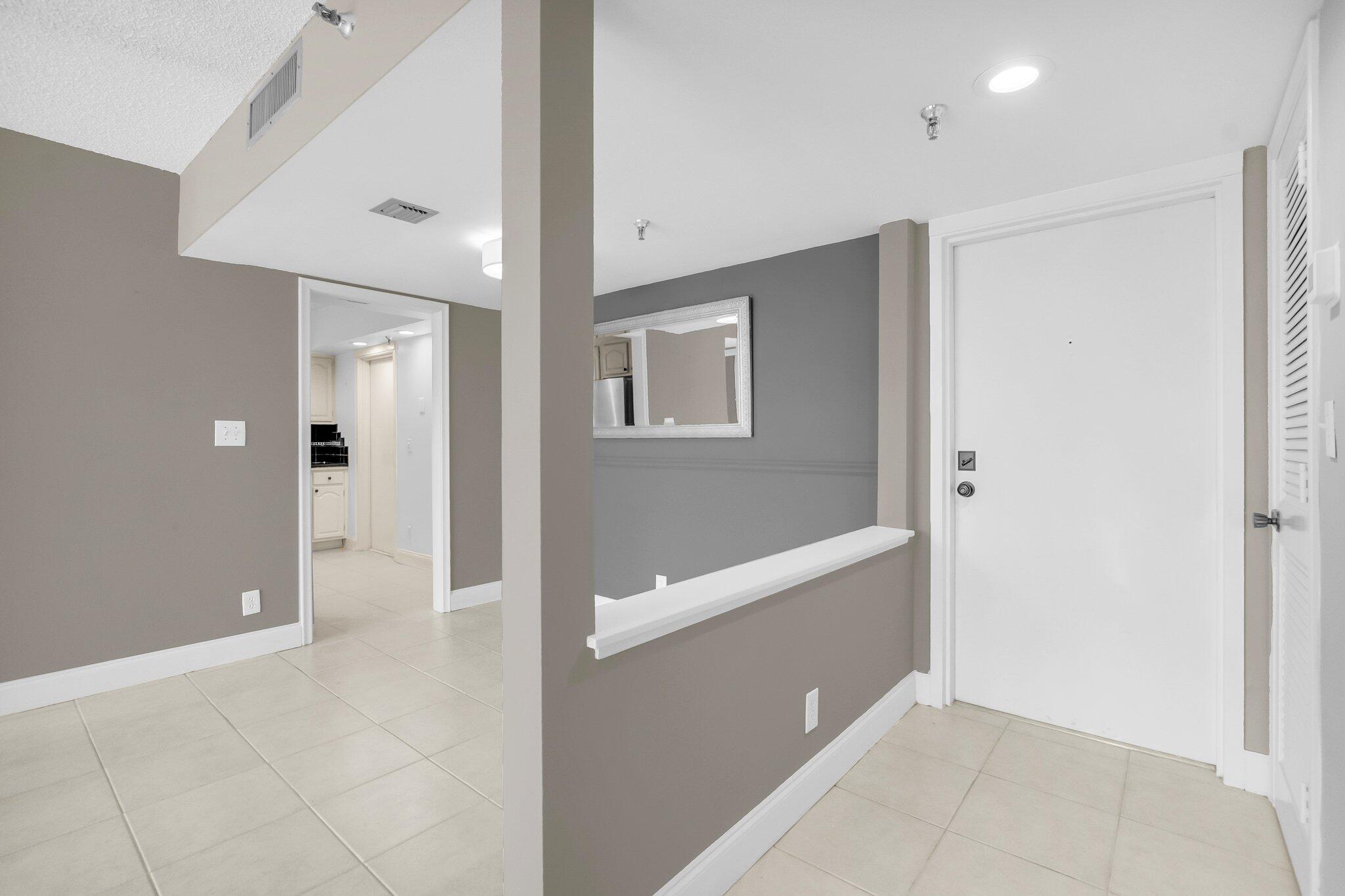 6895 Willow Wood Drive, Unit 1023 Boca Raton, FL 33434 - Photo 6 of 69 6-web-or-mls-DSC_0181