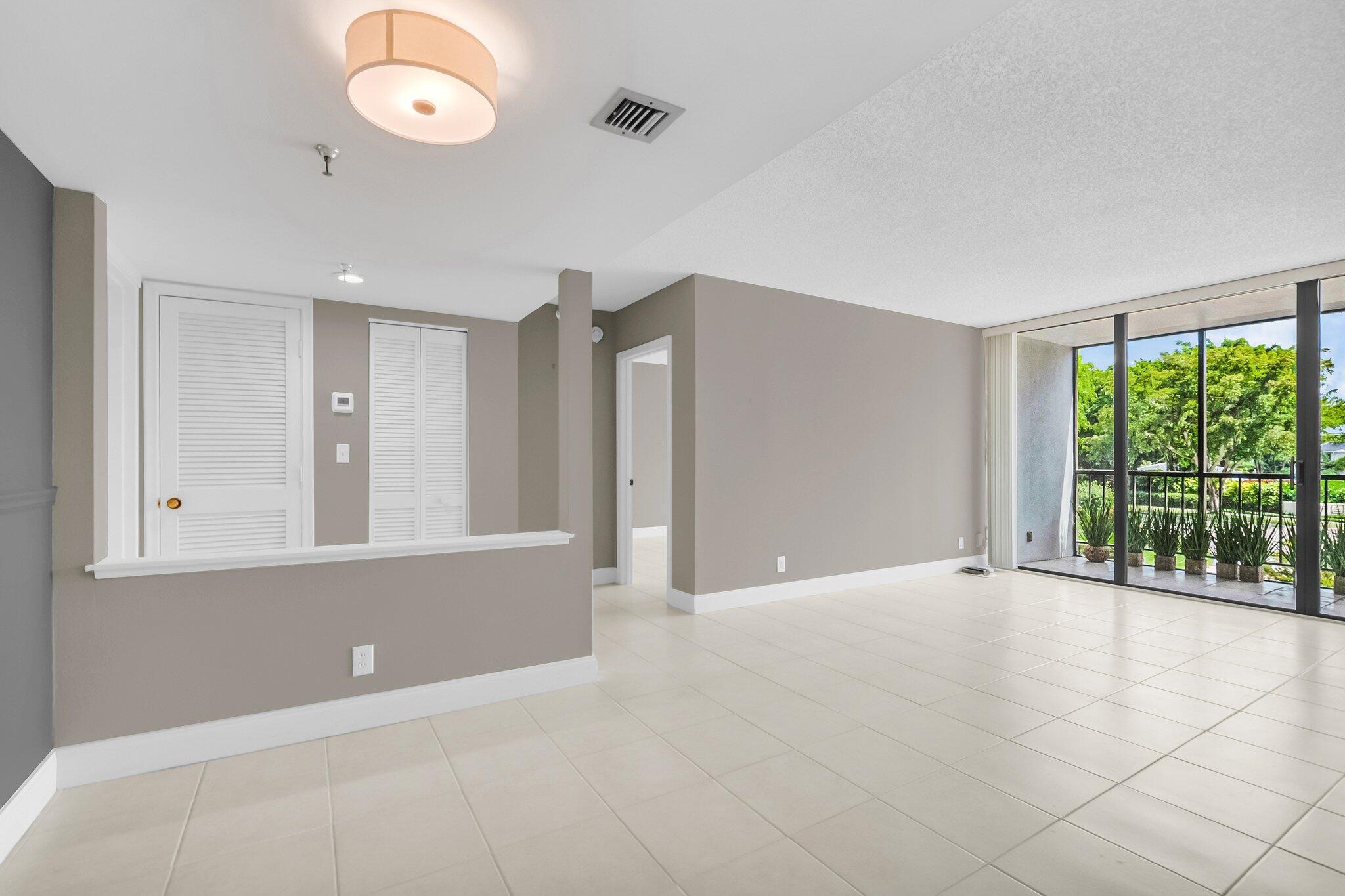 6895 Willow Wood Drive, Unit 1023 Boca Raton, FL 33434 - Photo 8 of 69 8-web-or-mls-DSC_0191