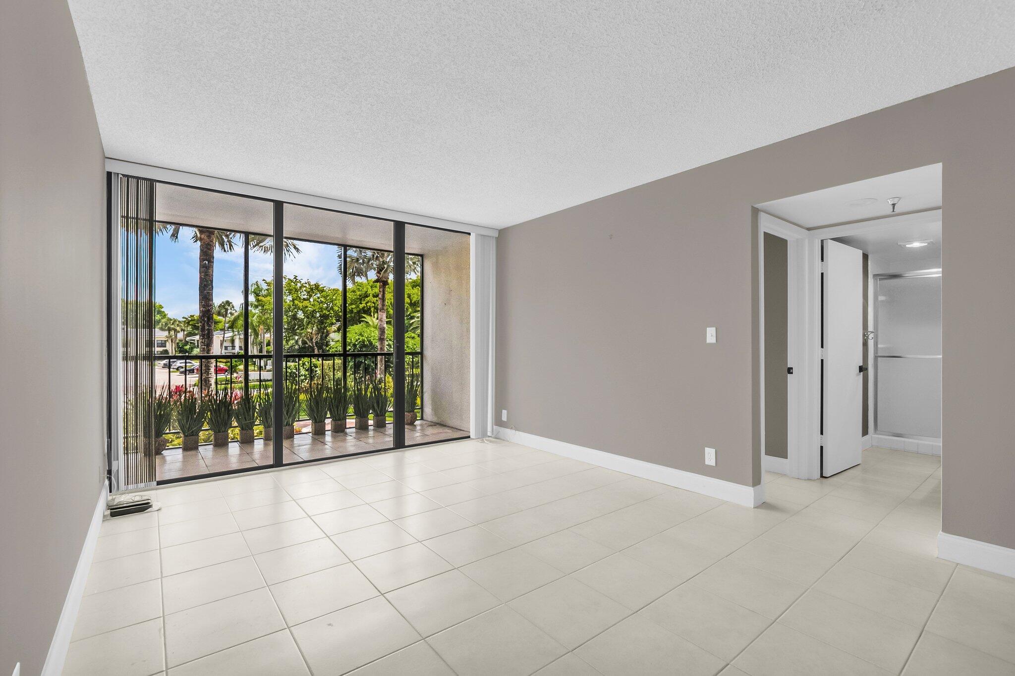 6895 Willow Wood Drive, Unit 1023 Boca Raton, FL 33434 - Photo 10 of 69 10-web-or-mls-DSC_0201