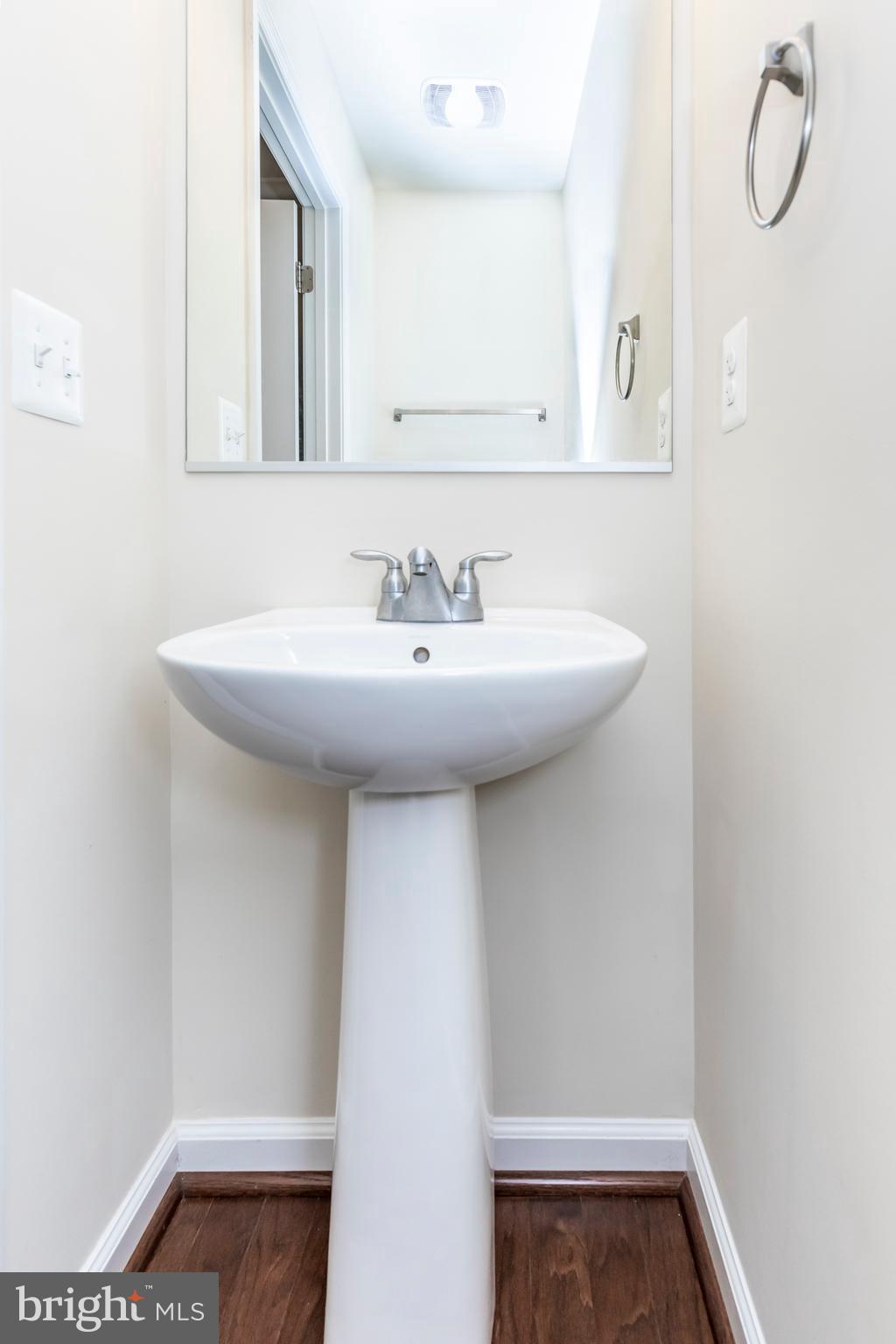 4358 Old Frederick Road Baltimore, MD 21229 - Photo 9 of 45 Gallery Image 9