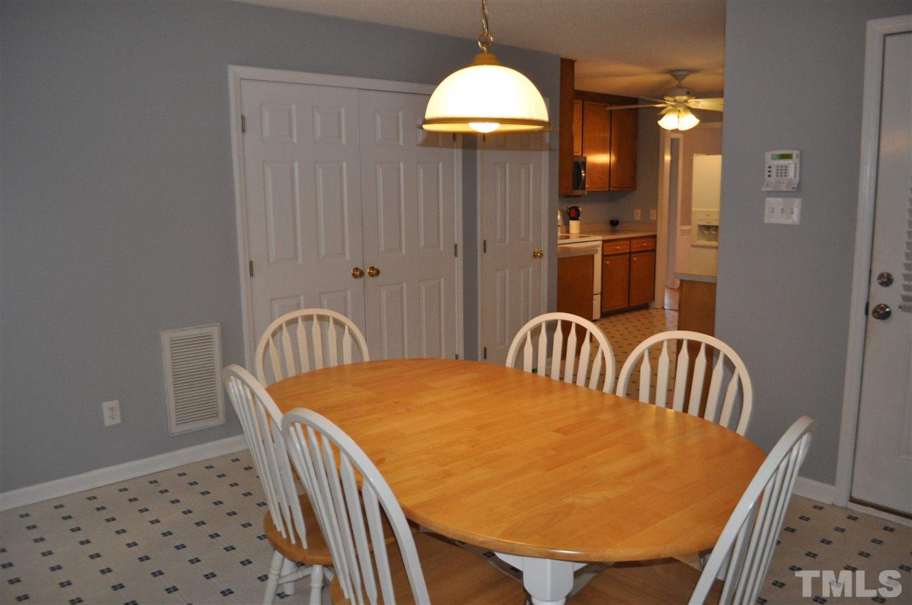 4966 Raleigh Road Benson, NC 27504 - Photo 13 of 25