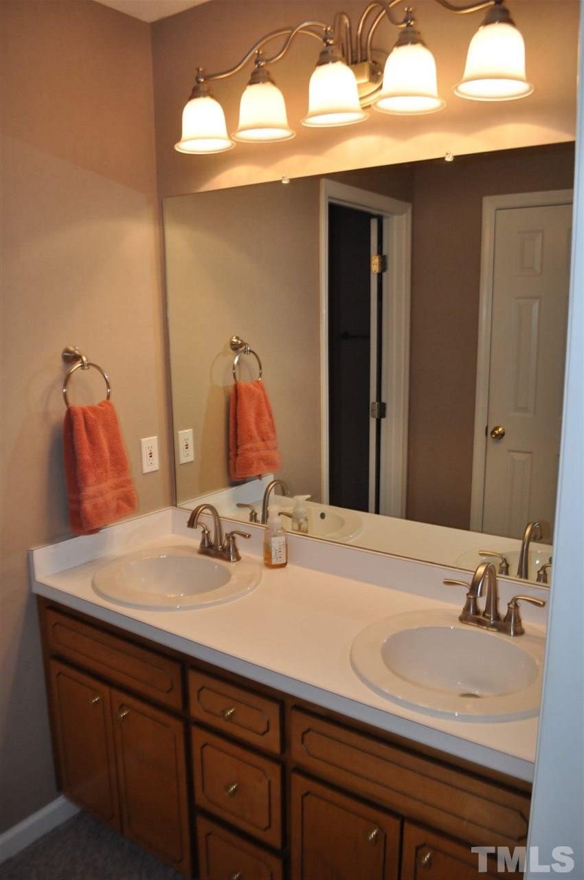 4966 Raleigh Road Benson, NC 27504 - Photo 16 of 25
