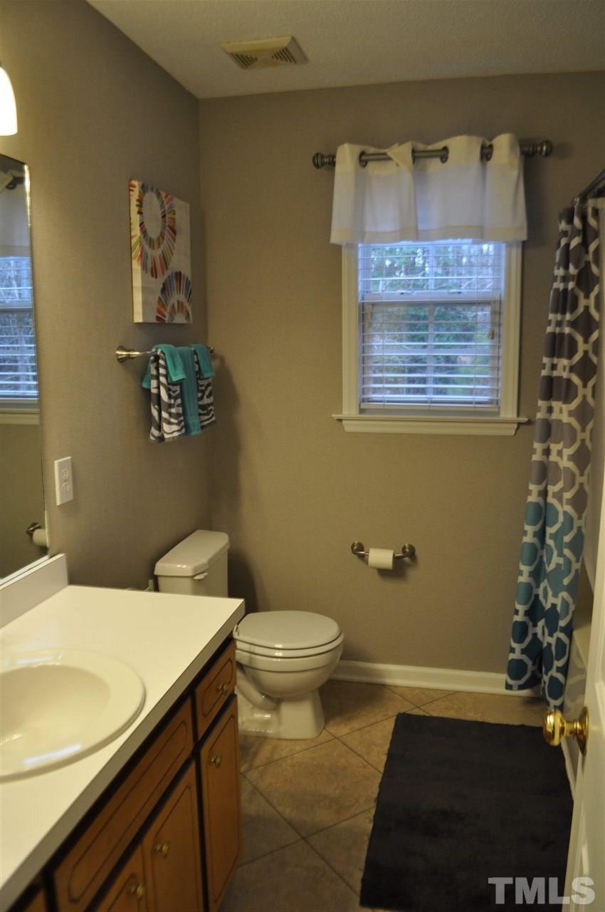 4966 Raleigh Road Benson, NC 27504 - Photo 19 of 25