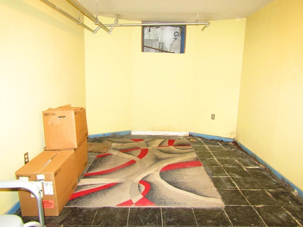 66 Burrell Street Boston, MA 02119 - Photo 24 of 26