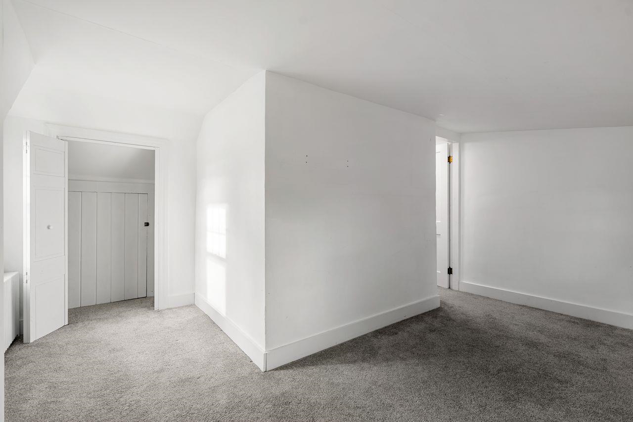 2 Hale Street Rochester, NH 03867 - Photo 17 of 36
